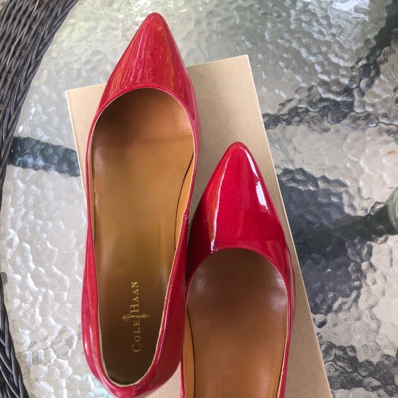 Cole Haan Polished Tango Red Paten Air Juliana Pumps - Picture 4 of 9